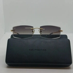 NWT WOMEN'S RED PRESTIGE SUNGLASSES VICE SMOKE